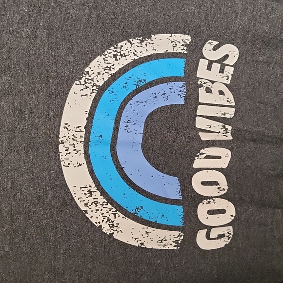 Good Vibes Rainbow Long Sleeve Gray T-shirt with Pockets Large - Picture 2 of 5